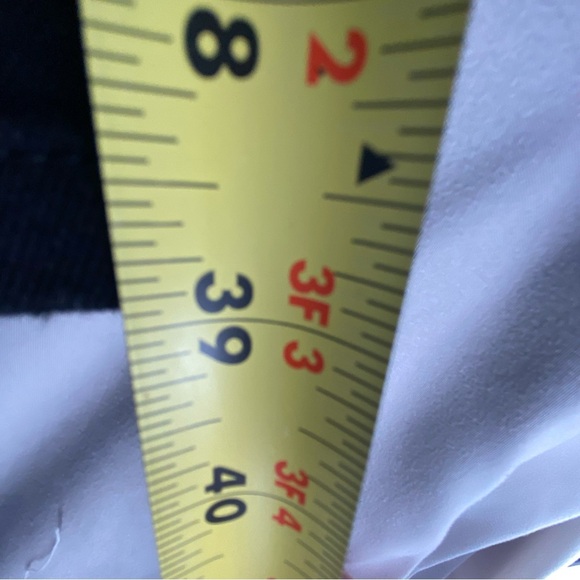 Van Heusen Slim Fit Women’s Black Jeans Sz 18R Tapered Leg Stretch Pull-on NWT - Picture 7 of 7